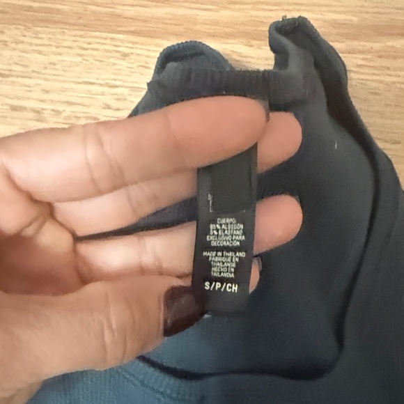 Skims Tank Top - Picture 4 of 4